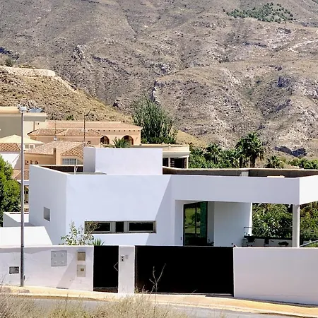 Holiday home Casa Murasaki La Envia
